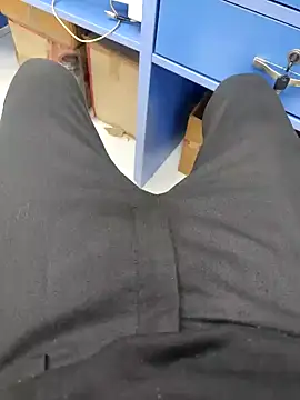 Snapshot of raamcxy chatting on January 5, 2025, 2:06 am raamcxy online show from January 5, 2025, 2:06 am