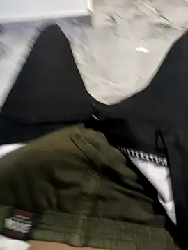 Snapshot of raamcxy chatting on January 2, 2025, 12:03 pm raamcxy online show from January 2, 2025, 12:03 pm