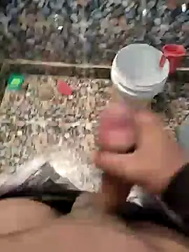 Snapshot of raamcxy chatting on December 22, 2024, 11:54 am raamcxy online show from December 22, 2024, 11:54 am