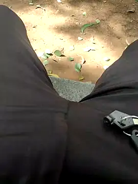 Snapshot of raamcxy chatting on December 19, 2024, 5:51 am raamcxy online show from December 19, 2024, 5:51 am