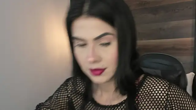 stephanya  online show from March 12, 2026, 12:20 pm