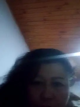 Snapshot of Darly_Gomez chatting on February 15, 2025, 12:15 am Darly Gomez online show from February 15, 2025, 12:15 am