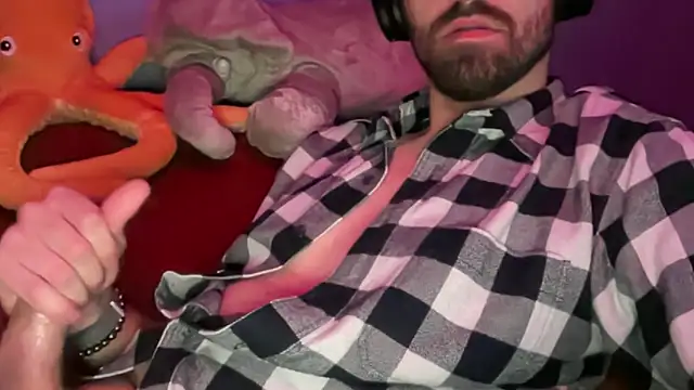 cottonmouth933 online show from February 16, 2026, 7:34 pm