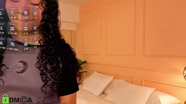 SHARONN     online show from November 6, 2025, 4:05 am