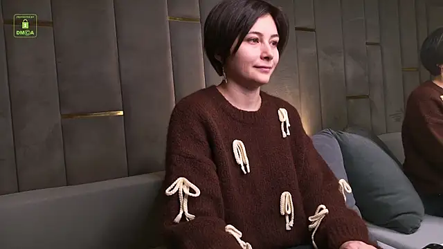 Ishtar Divine online show from February 12, 2026, 11:21 am