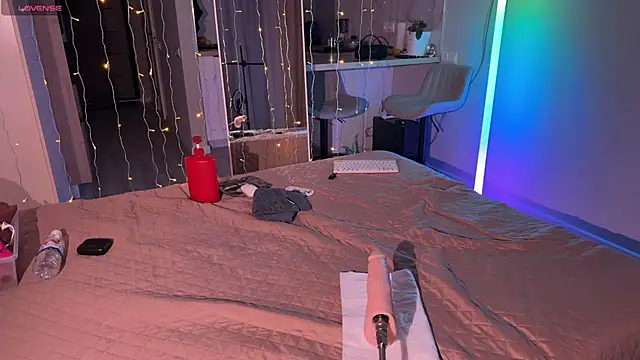 Walt Enjoy online show from December 3, 2025, 7:13 pm