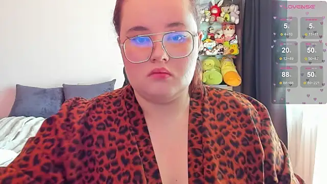 Jessica Joy online show from July 20, 2026, 6:32 am