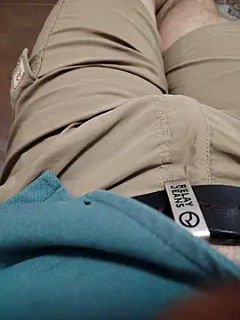 Magical Feel online show from April 17, 2026, 7:49 pm