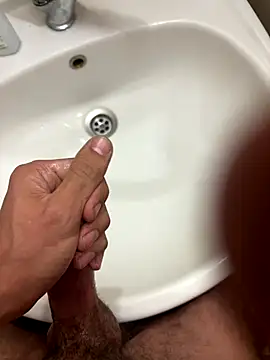 denizli18 online show from October 3, 2025, 6:53 pm