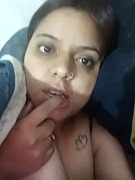 Snapshot of tuty_Tap chatting on February 27, 2025, 2:46 am tuty Tap online show from February 27, 2025, 2:46 am