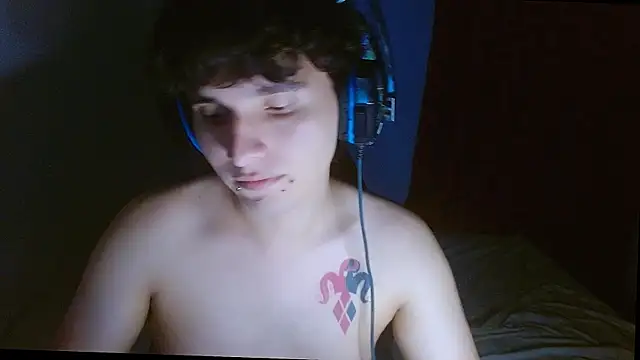 Charley quin online show from April 13, 2026, 12:36 am