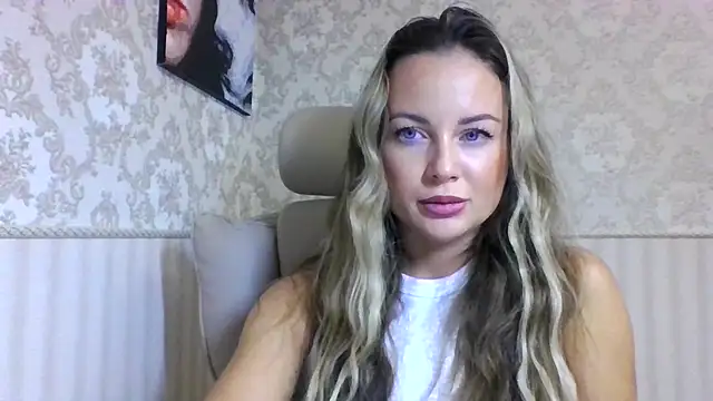 Snapshot of jennifer838 chatting on October 31, 2025, 6:15 pm jennifer838 online show from October 31, 2025, 6:15 pm