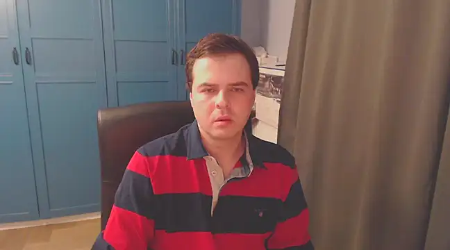 CuteMan33 online show from January 9, 2025, 11:24 pm