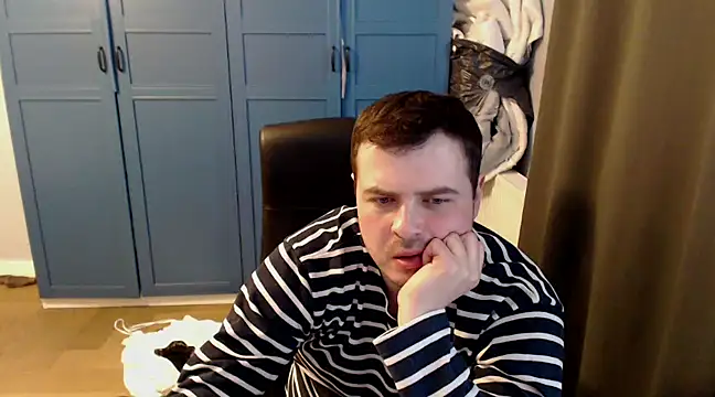 CuteMan33 online show from March 19, 2025, 5:19 am