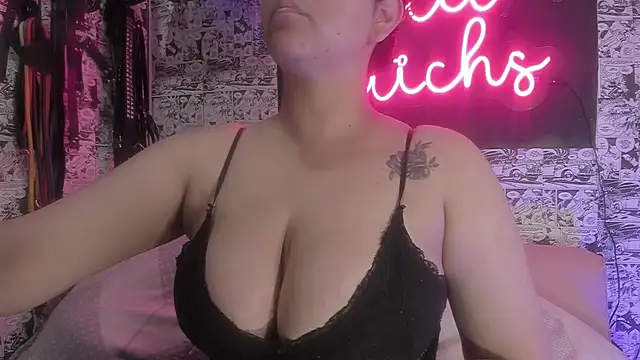 Snapshot of lilit_fetichs chatting on September 27, 2025, 11:11 pm lilit fetichs online show from September 27, 2025, 11:11 pm