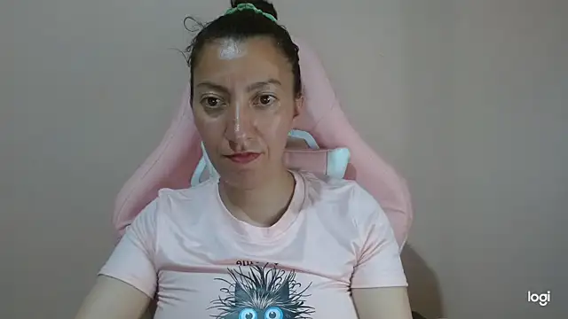 kaybabyhot online show from February 17, 2026, 9:56 pm