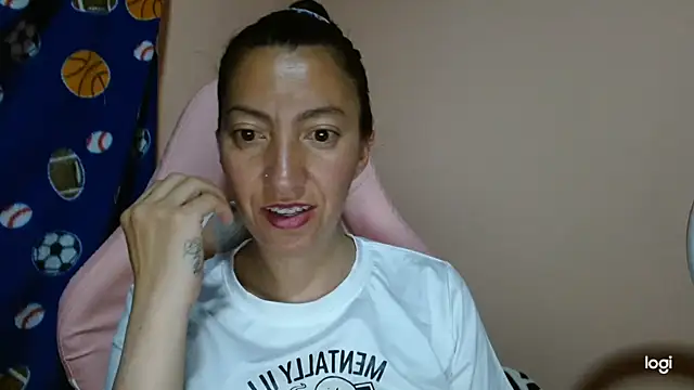 kaybabyhot online show from May 8, 2026, 3:21 am