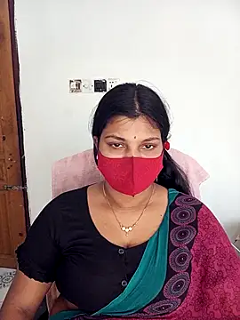 Hot-Angel  online show from November 19, 2025, 6:02 am