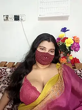 Hot-Angel  online show from March 5, 2026, 5:31 pm