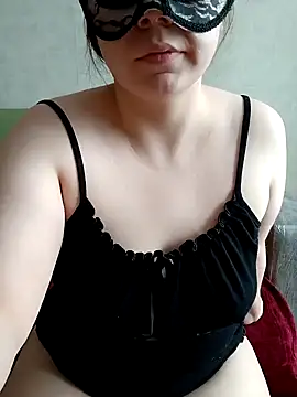 Snapshot of Miranda_Nancy chatting on March 15, 2025, 7:20 am Miranda Nancy online show from March 15, 2025, 7:20 am