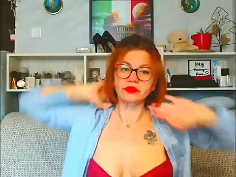 Snapshot of Natali3855 chatting on May 6, 2026, 4:05 am Natali3855 online show from May 6, 2026, 4:05 am