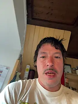 zenzero87 online show from March 5, 2025, 7:05 am