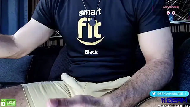 Snapshot of BEN_BLAZE chatting on April 1, 2026, 4:04 pm BEN BLAZE online show from April 1, 2026, 4:04 pm