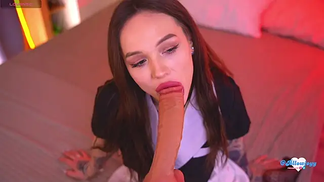 Bllowjoyy online show from April 14, 2026, 7:13 am