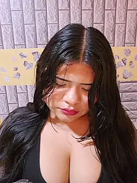 CANELA 9911 online show from February 19, 2026, 1:13 am