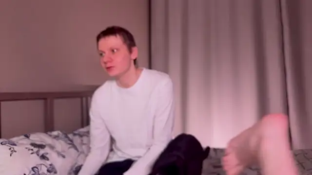 Snapshot of eternal_dream_ chatting on March 20, 2025, 9:02 pm eternal dream online show from March 20, 2025, 9:02 pm