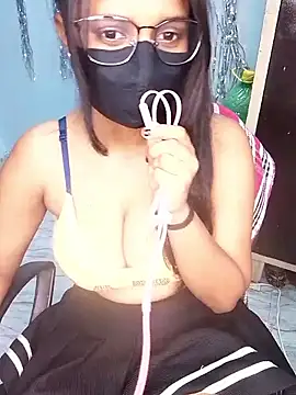 hinaa khan online show from September 18, 2025, 11:46 am