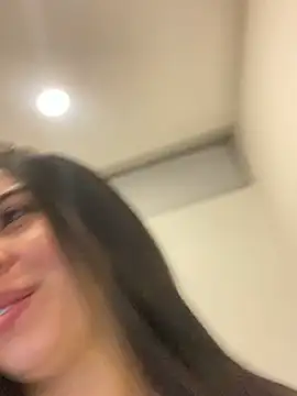 Zoee t online show from January 18, 2026, 4:38 am