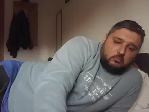  revianzip1 online show from February 10, 2025, 2:59 pm