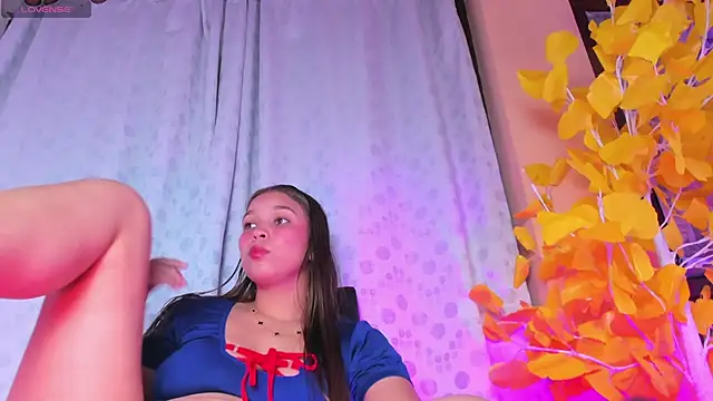 HaleyAmaya online show from June 30, 2026, 1:27 am