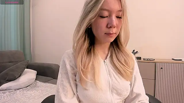 Babby Rabbit online show from January 8, 2026, 8:53 am