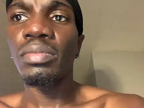 Snapshot of Shawtyblaque21 chatting on February 15, 2026, 8:19 pm Shawtyblaque21 online show from February 15, 2026, 8:19 pm