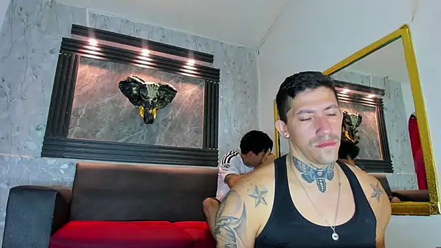 Duodreamhot online show from July 25, 2026, 4:31 am
