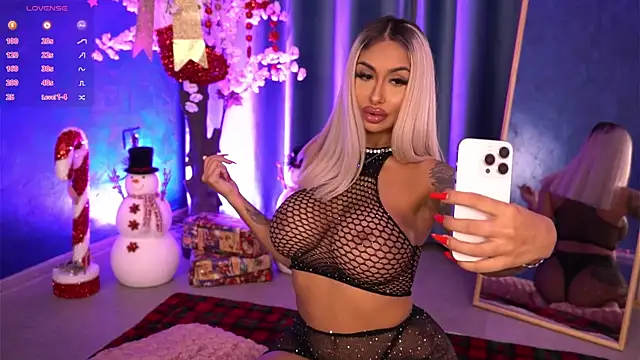 GoldenAmber online show from December 19, 2025, 6:16 am