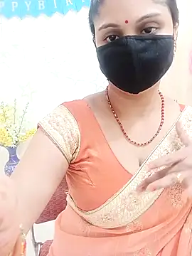 Snapshot of Cute-Aadhvita chatting on October 14, 2025, 5:19 am Cute-Aadhvita online show from October 14, 2025, 5:19 am