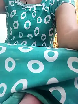Snapshot of Cute-Aadhvita chatting on September 22, 2025, 7:47 am Cute-Aadhvita online show from September 22, 2025, 7:47 am