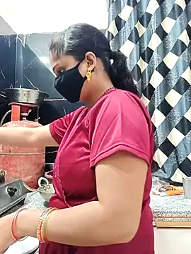 Cute-Aadhvita online show from February 6, 2026, 1:51 pm