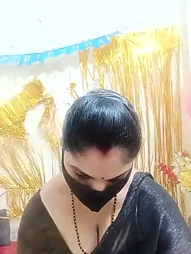 Snapshot of Cute-Aadhvita chatting on September 22, 2025, 11:44 pm Cute-Aadhvita online show from September 22, 2025, 11:44 pm