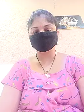 Cute-Aadhvita online show from May 12, 2026, 1:02 am