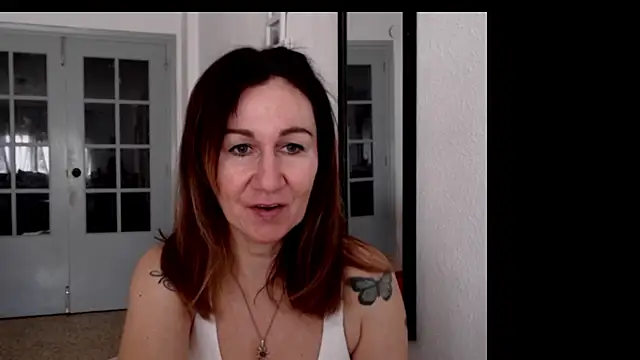 Snapshot of TamaraSweetxo chatting on February 6, 2026, 9:16 am TamaraSweetxo online show from February 6, 2026, 9:16 am