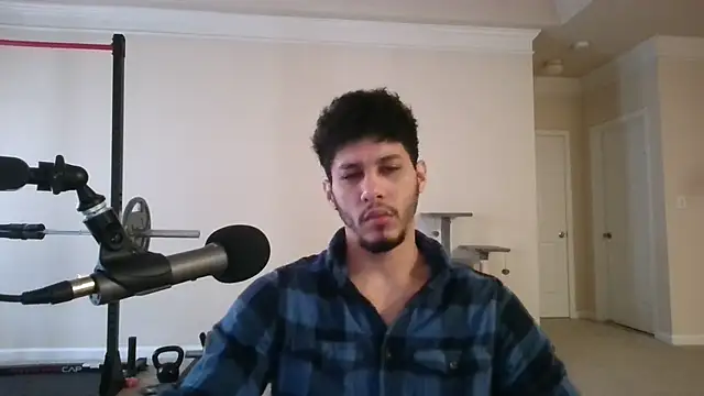 DamnKevin online show from February 25, 2025, 2:37 pm