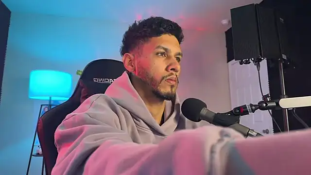 DamnKevin online show from March 17, 2026, 11:52 pm