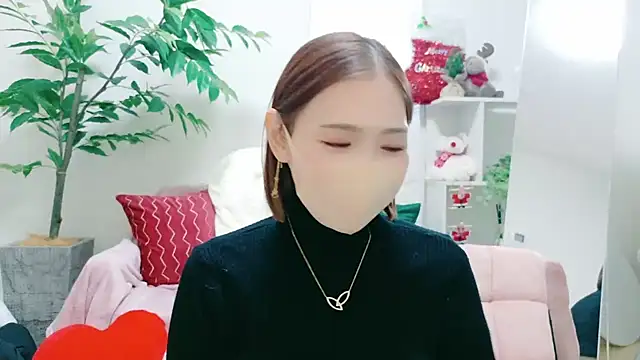 Snapshot of _RIHO_51 chatting on December 22, 2024, 4:39 am RIHO 51 online show from December 22, 2024, 4:39 am