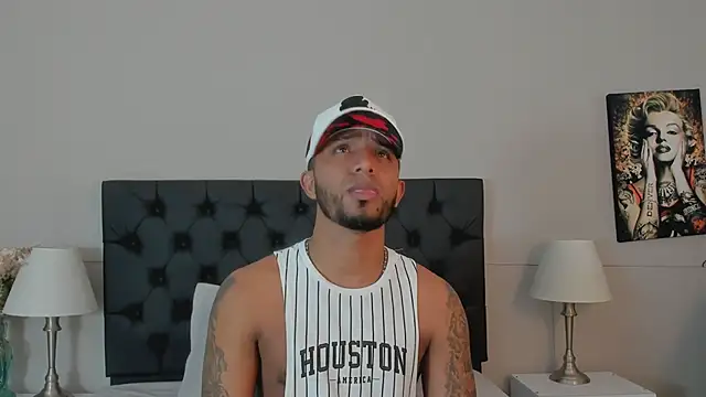 Robin Rief online show from October 4, 2025, 3:41 am