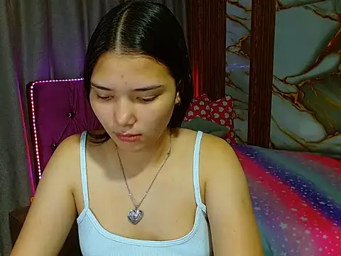 alissonwinx online show from July 21, 2026, 7:48 pm