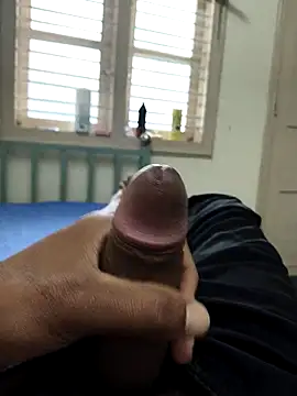 suryavanshi7inch online show from February 13, 2026, 9:20 am